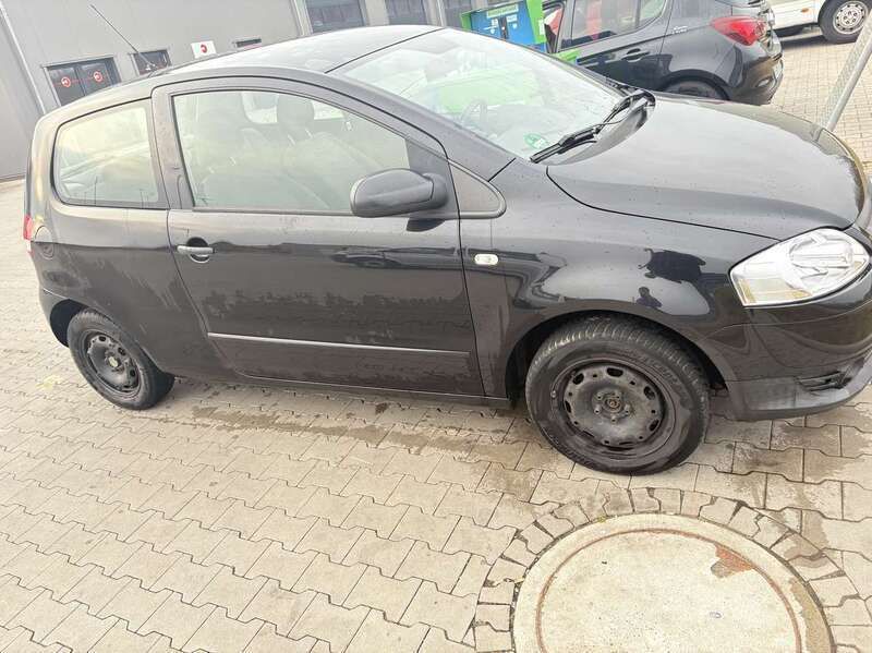 Schwarz Gebraucht 2009 VW Fox Refresh Kleinwagen | 1.200 € (Guter Preis) - Bild 1/4