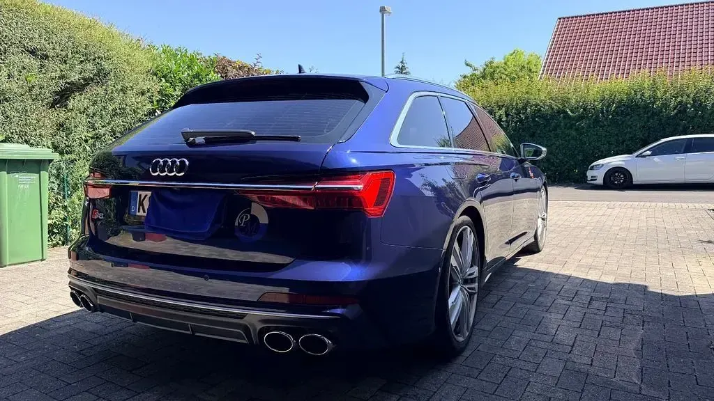 Gebraucht Audi A6 Sport 349 PS (256 kW) 2019 Blau Kombi