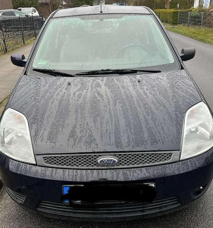Gebraucht Ford Fiesta Ambiente 80 PS (58 kW) 2005 Limousine