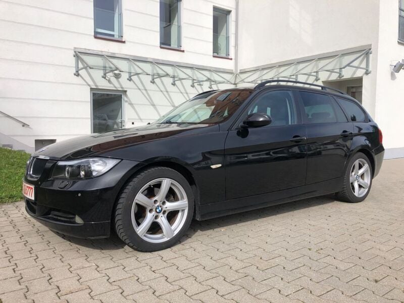 Gebraucht BMW 320 Advantage 163 PS (119 kW) 2007 Schwarz Kombi