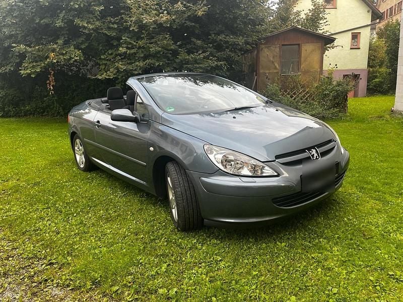 Silber Gebraucht 2004 Peugeot 307 CC Cabrio | 1.190 € (Guter Preis) - Bild 1/4