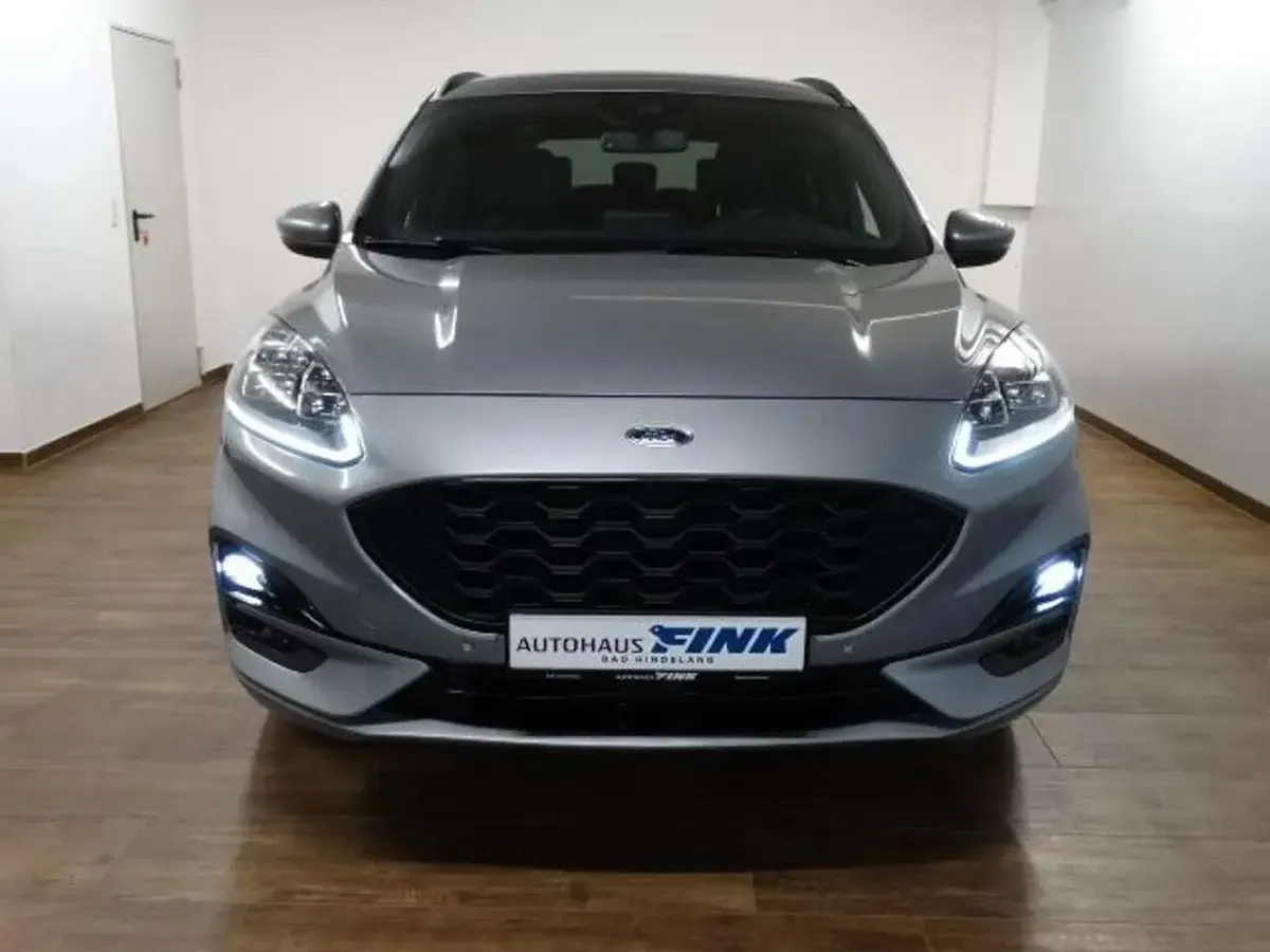 Gebraucht Ford Kuga ST-Line X 152 PS (111 kW) 2022 Solarsilber SUV