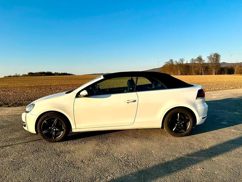 Gebraucht VW Golf Cabriolet Exclusive 160 PS (117 kW) 2012 Weiß Cabrio