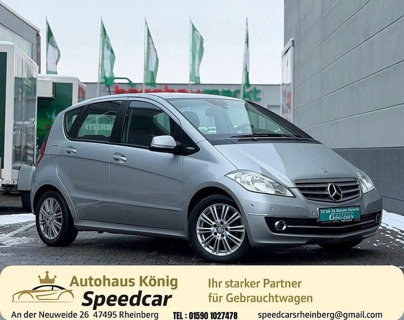 Silber Gebraucht 2012 Mercedes A160 Van / Kleinbus | 10.390 € (Fairer Preis) - Bild 1/3