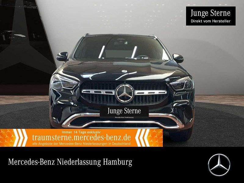 Schwarz Gebraucht 2024 Mercedes GLA200 Progressive SUV | 38.990 € (Fairer Preis) - Bild 1/3