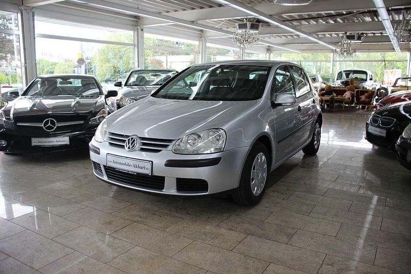 Gebraucht VW Golf IV Trendline 75 PS (55 kW) 2004 Reflexsilber metallic Limousine