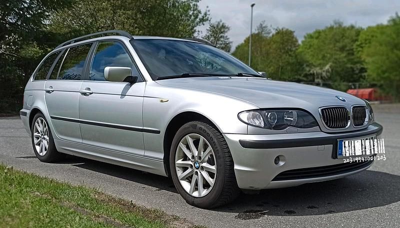 Gebraucht BMW 318 143 PS (105 kW) 2003 Silber Kombi