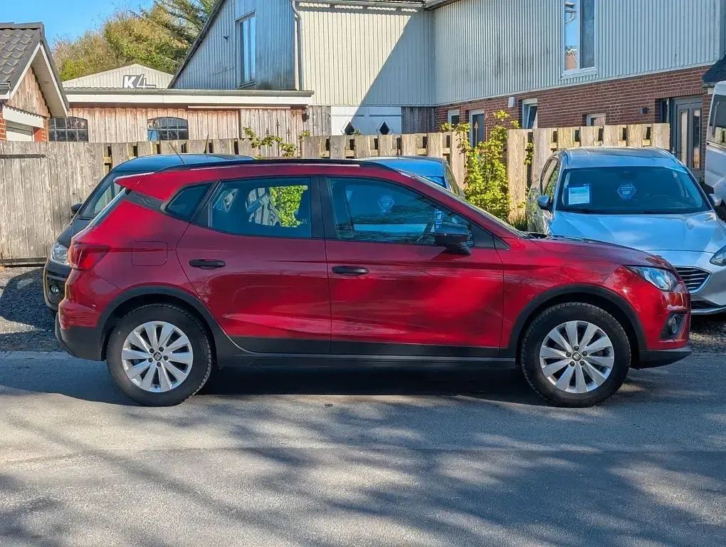 Gebraucht Seat Arona Reference 95 PS (69 kW) 2020 Rot SUV