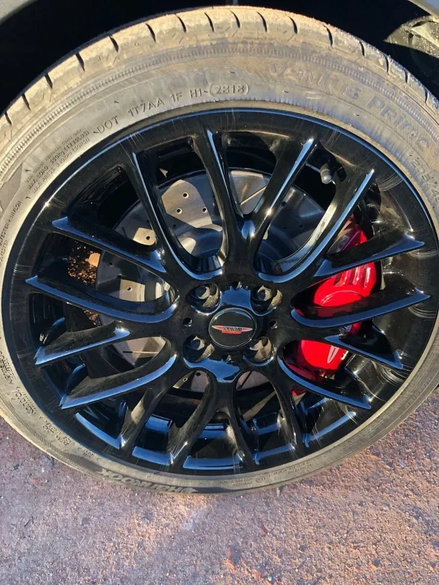 Używany Mini John Cooper Works 211 KM (155 kW) 2012 Czarny Hatchback