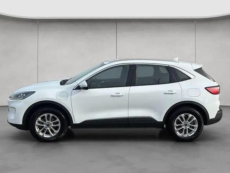 Gebraucht Ford Kuga Titanium 224 PS (164 kW) 2022 Frozen white SUV