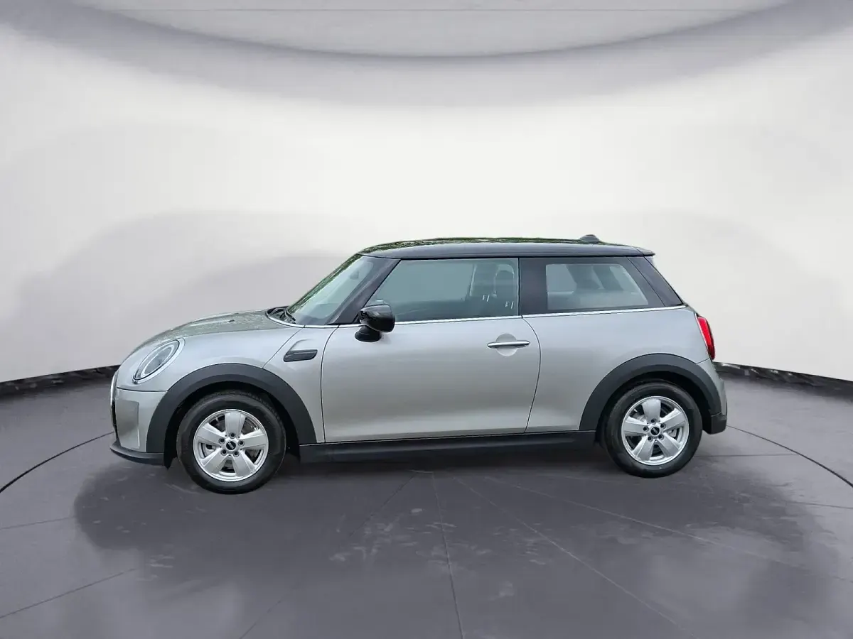 Brugt Mini Cooper Essential 136 HK (100 kW) 2023 Hatchback