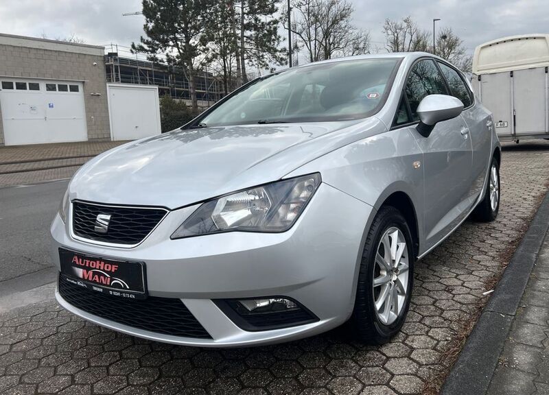 Silber Gebraucht 2016 Seat Ibiza Style Limousine | 5.490 € (Fairer Preis) - Bild 1/4