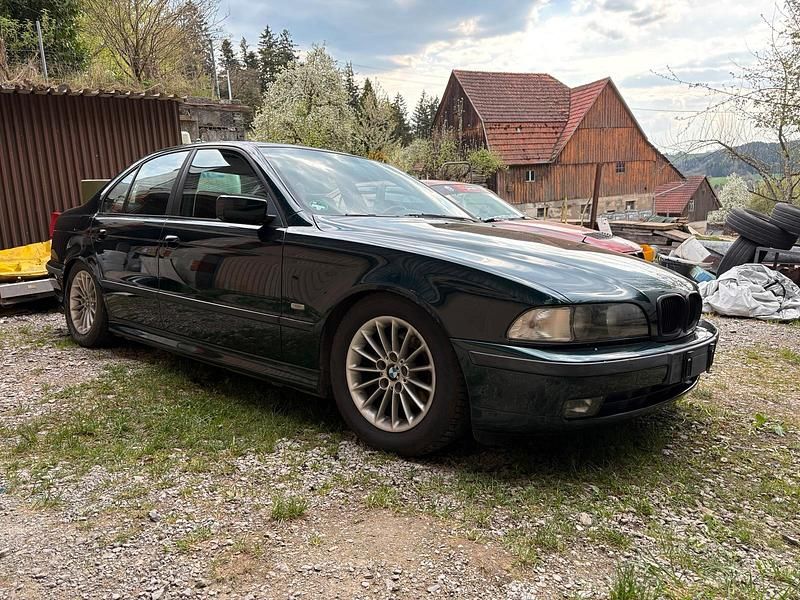 Gebraucht BMW 520 Shadowline 150 PS (110 kW) 1998 Grün Limousine