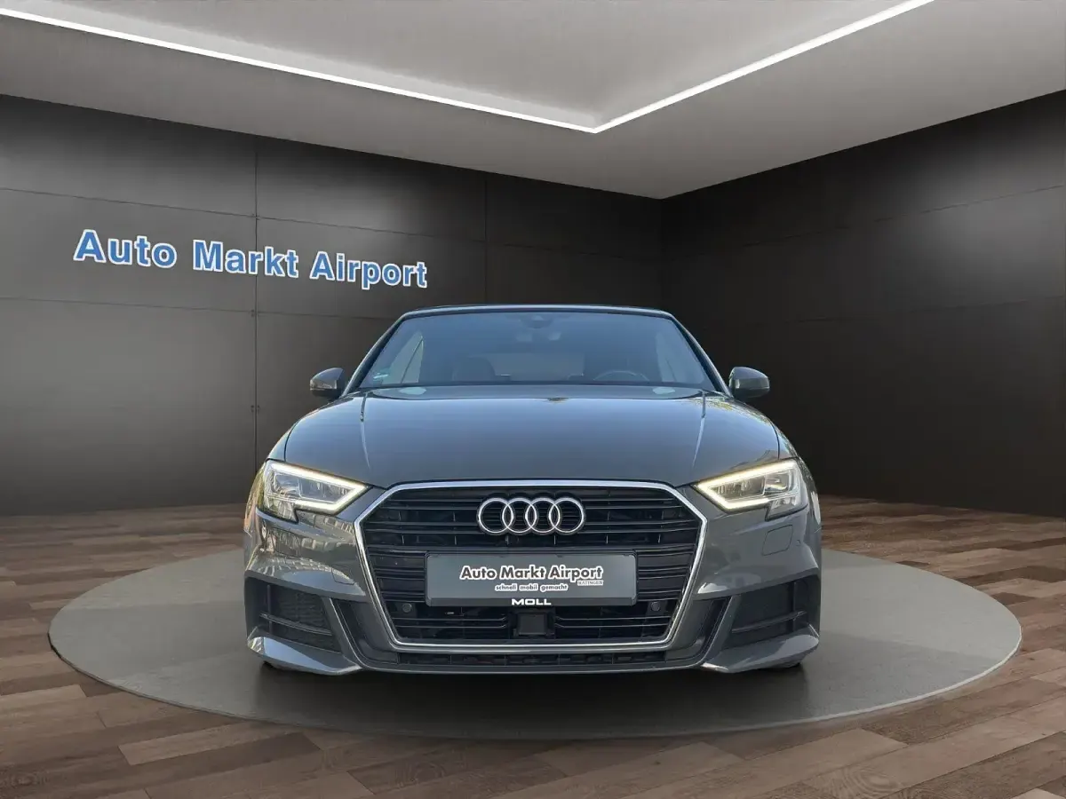Gebraucht Audi A3 Cabriolet Sport 150 PS (110 kW) 2018 Grau Cabrio