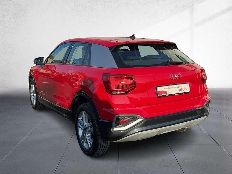 Gebraucht Audi Q2 Advanced Plus 150 PS (110 kW) 2022 Tangorot metallic SUV