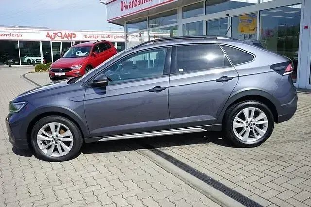 Gebraucht VW Taigo Style 110 PS (80 kW) 2022 Grau SUV