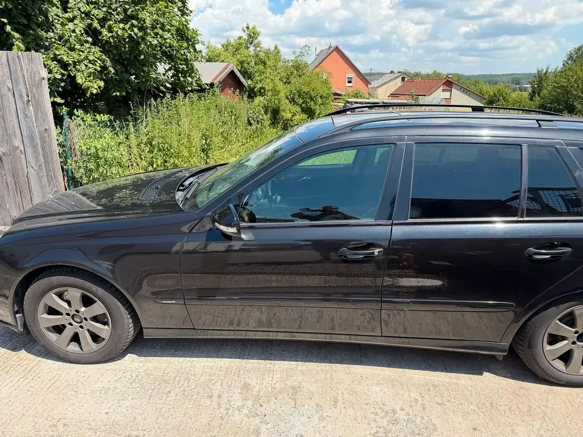 Gebraucht Mercedes E280 2007 Schwarz Kombi