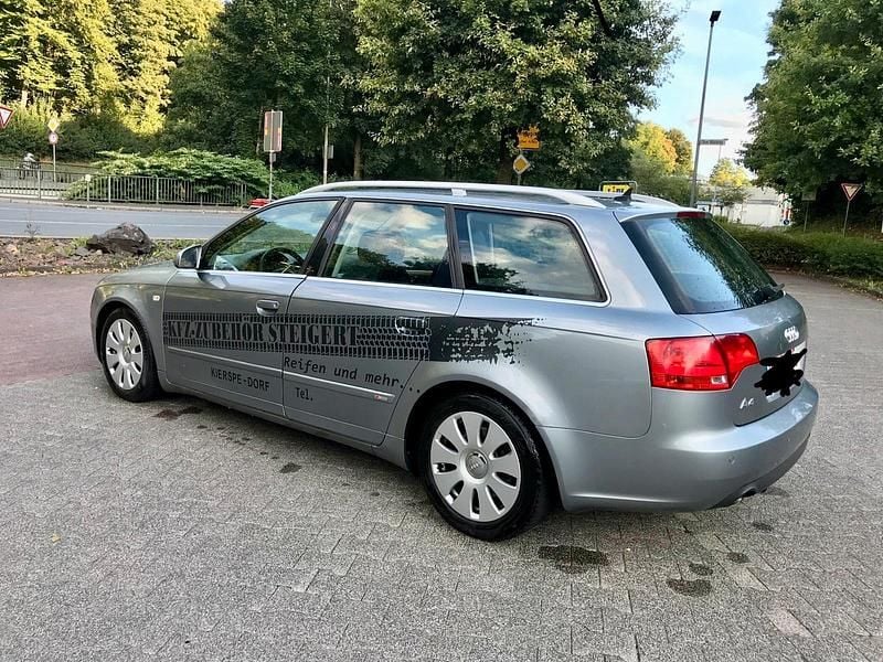 Grau Gebraucht 2005 Audi A4 S-Line Kombi | 2.450 € (Fairer Preis) - Bild 1/4