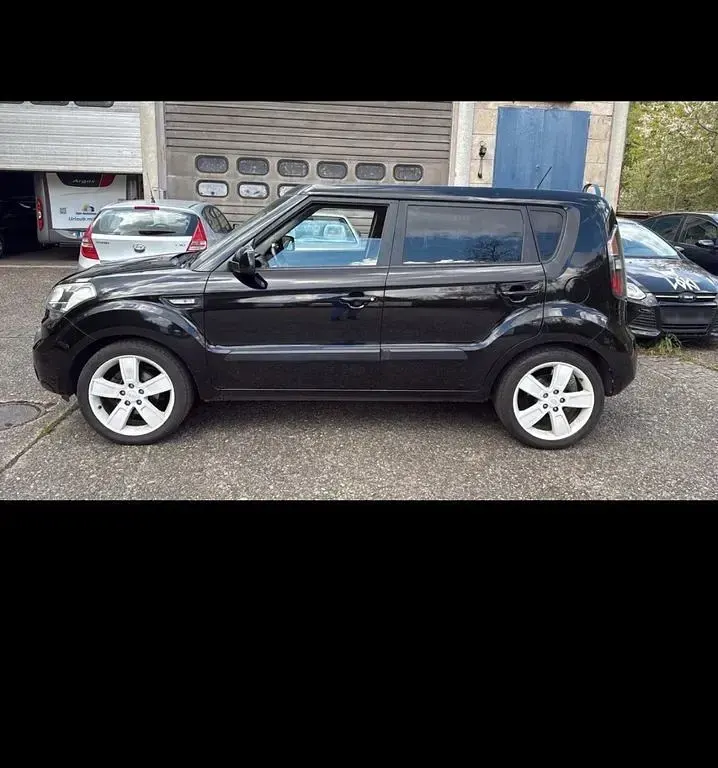 Gebraucht Kia Soul Attract 126 PS (92 kW) 2010 Schwarz SUV