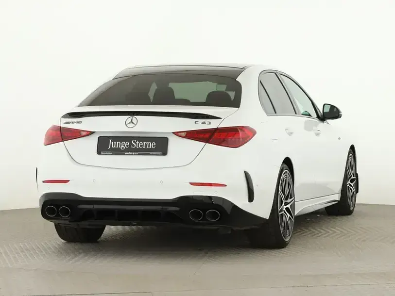 Gebraucht Mercedes C43 AMG AMG 408 PS (300 kW) 2024 Weiß Limousine