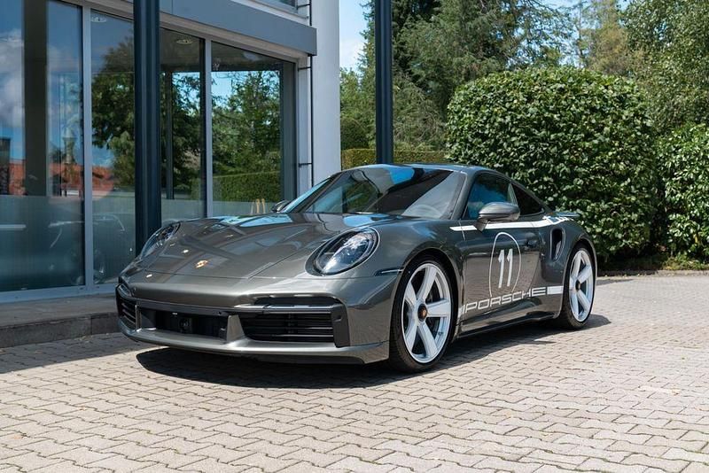 Grün Neu 2025 Porsche 992 Coupé | 319.900 € - Bild 1/4