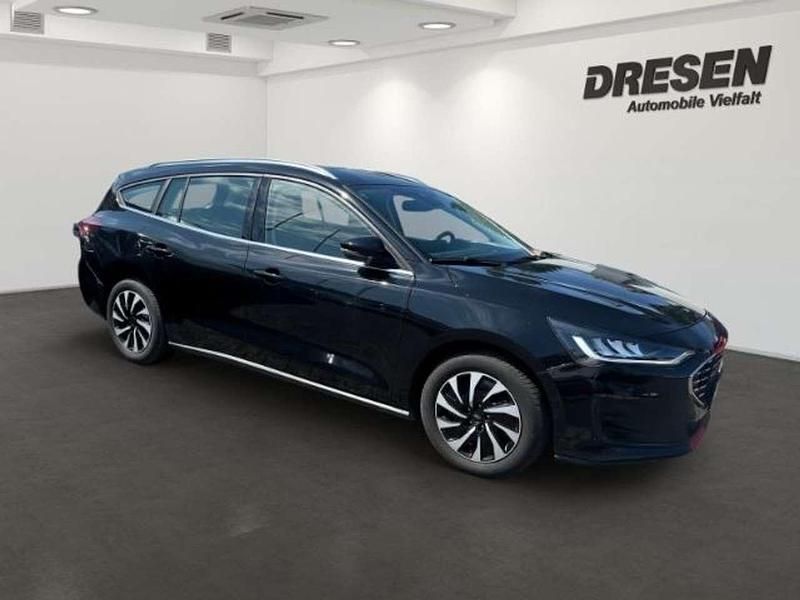 Nouă Ford Focus Titanium 125 CP (91 kW) 2025 Negru Break