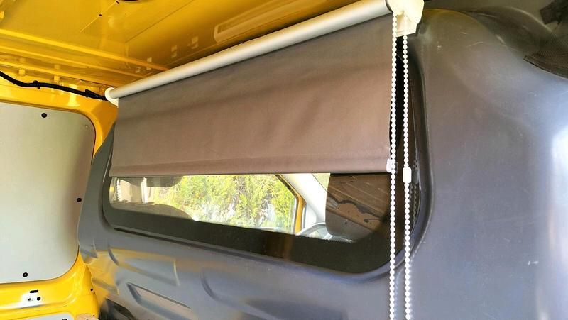 Second-hand Mercedes Vito 136 CP (100 kW) 2018 Galben Van