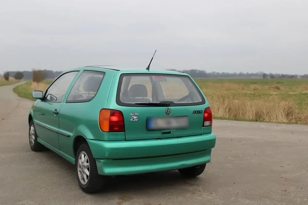 Gebraucht VW Polo 55 PS (40 kW) 1995 Grün Kleinwagen