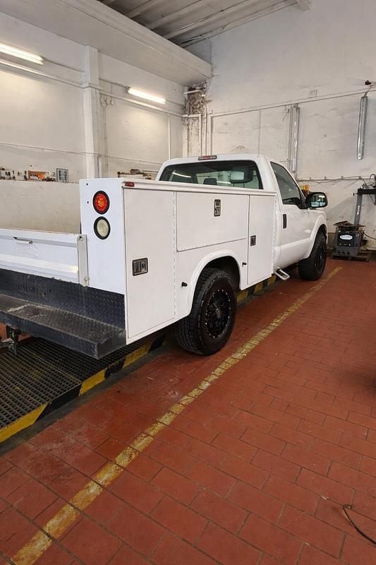 Gebraucht Ford F250 394 PS (289 kW) 2013 Weiß Pickup