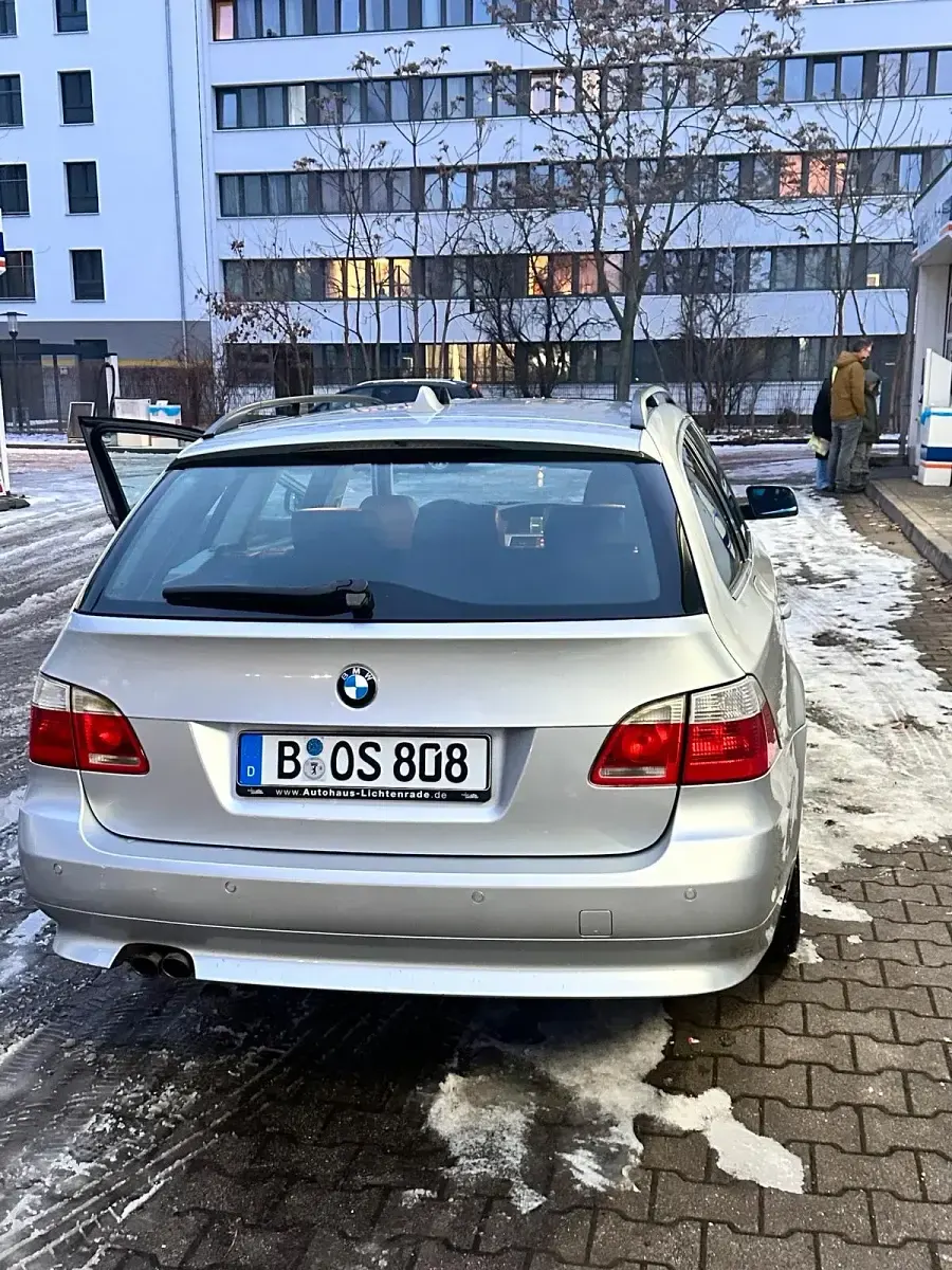 Second-hand BMW 525 2007 Argintiu Break