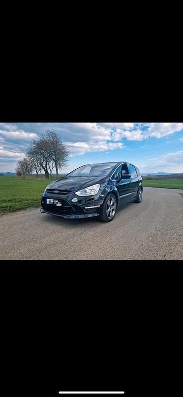 Second-hand Ford S-MAX S 200 CP (147 kW) 2012 Negru Monovolum