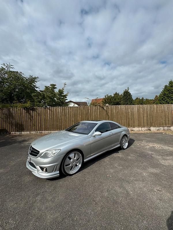 Silber Gebraucht 2007 Mercedes CL500 Coupé | 23.000 € (Teuer) - Bild 1/4