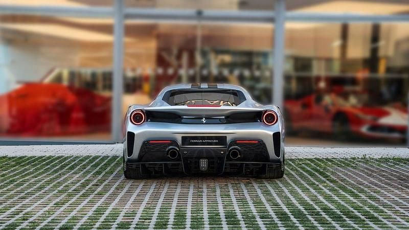 Second-hand Ferrari 488 729 CP (536 kW) 2018 Gri Coupe