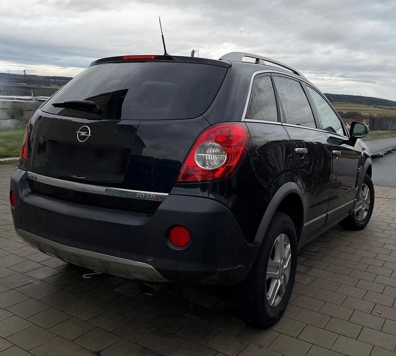 Gebraucht Opel Antara 150 PS (110 kW) 2010 Schwarz SUV
