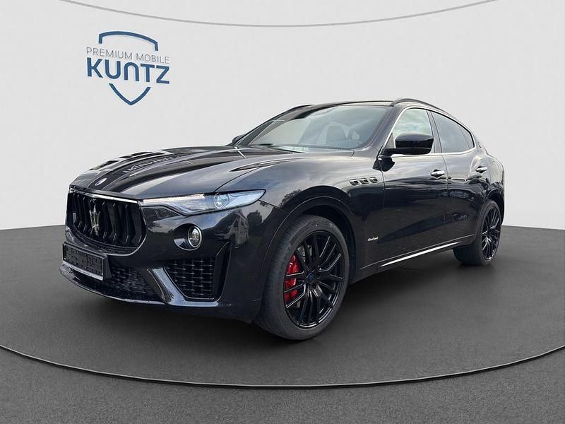 Schwarz Gebraucht 2020 Maserati Levante SUV | 48.900 € - Bild 1/4