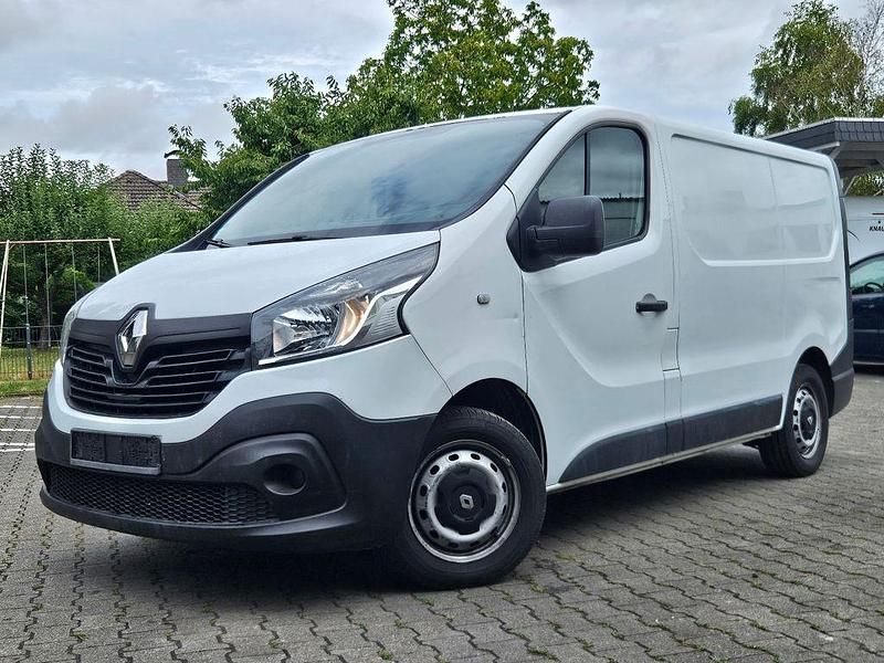 Weiß Gebraucht 2014 Renault Trafic Komfort Van | 6.900 € (Guter Preis) - Bild 1/4