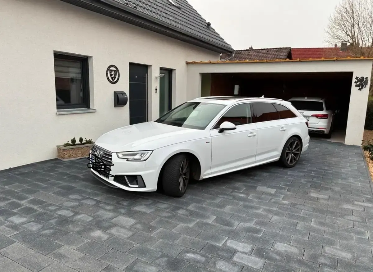 Gebraucht Audi A4 S-Line 150 PS (110 kW) 2019 Weiß Kombi
