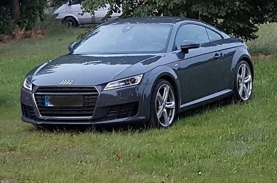 Gebraucht Audi TT Ambiente 230 PS (169 kW) 2015 Grau Coupé