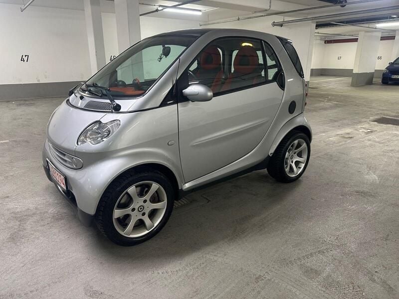Silber Gebraucht 2006 Smart ForTwo Coupé Basis Coupé | 2.390 € (Guter Preis) - Bild 1/4