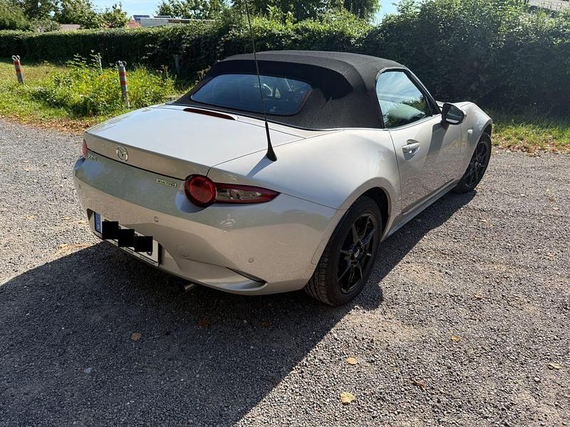 Gebraucht Mazda MX5 Ad'Vantage 132 PS (97 kW) 2022 Cabrio