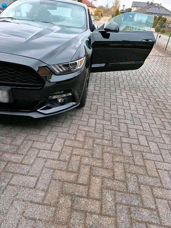 Gebraucht Ford Mustang 317 PS (233 kW) 2016 Schwarz Coupé