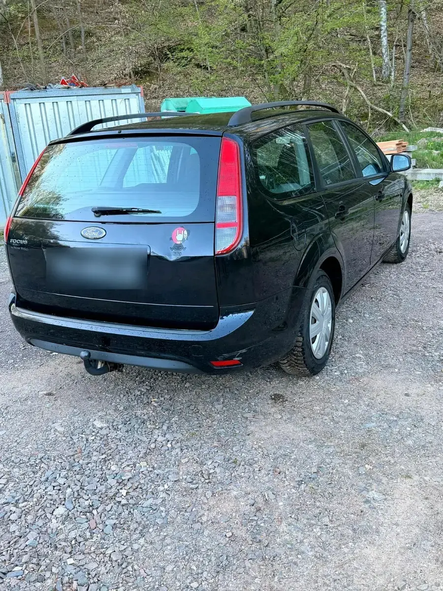 Usata Ford Focus 100 CV (73 kW) 2008 Nero Station wagon