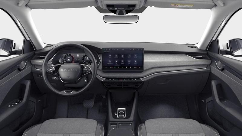 Neu Skoda Octavia 150 PS (110 kW) 2026 Moonweiß perleffekt Kombi