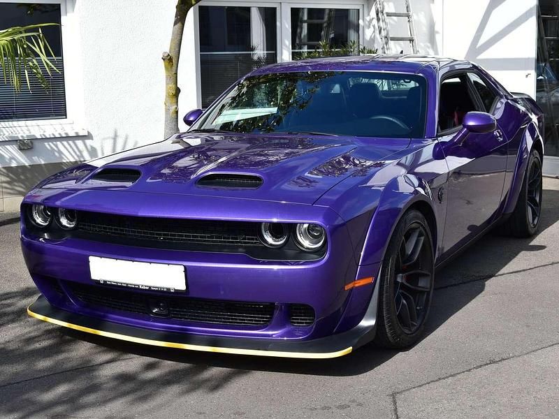 Nowe Dodge Challenger 727 KM (534 kW) 2026 Plum crazy (farbcode fc7/phg) Coupe