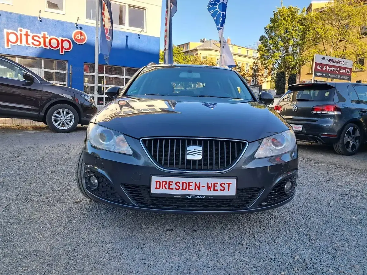 Second-hand Seat Exeo Style 143 CP (105 kW) 2011 Gri Break