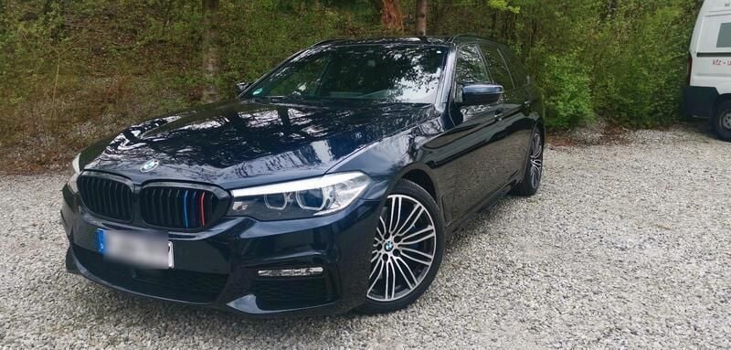 Schwarz Gebraucht 2017 BMW 540 Kombi | 31.500 € (Fairer Preis) - Bild 1/4