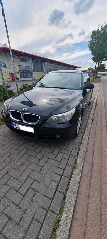 Schwarz Gebraucht 2007 BMW 520 Limousine | 3.800 € (Guter Preis) - Bild 1/4