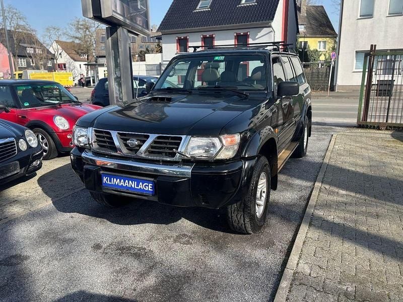 Gebraucht Nissan Patrol 160 PS (117 kW) 2002 Schwarz SUV