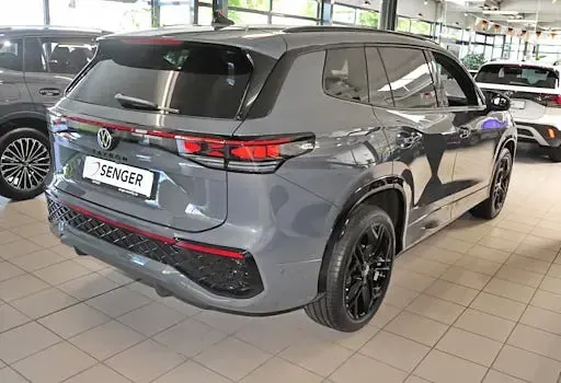 Neu VW Tayron R-line 193 PS (141 kW) 2026 Grau SUV