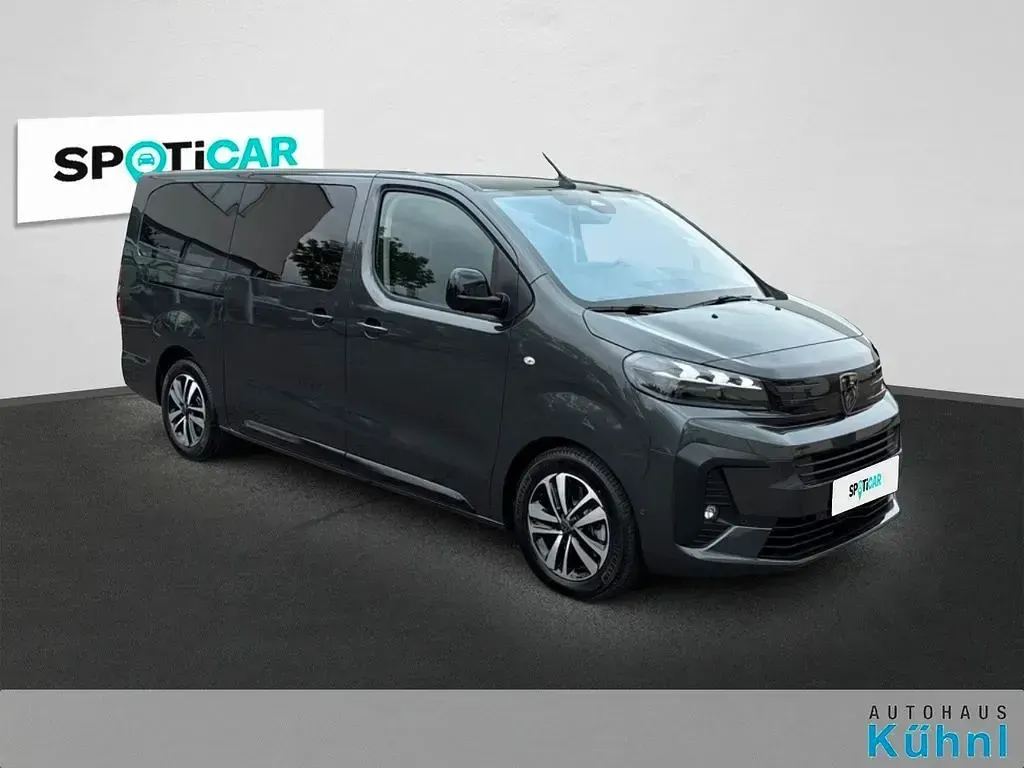 Neu Peugeot Traveller Allure 179 PS (131 kW) 2026 Grau Van / Kleinbus